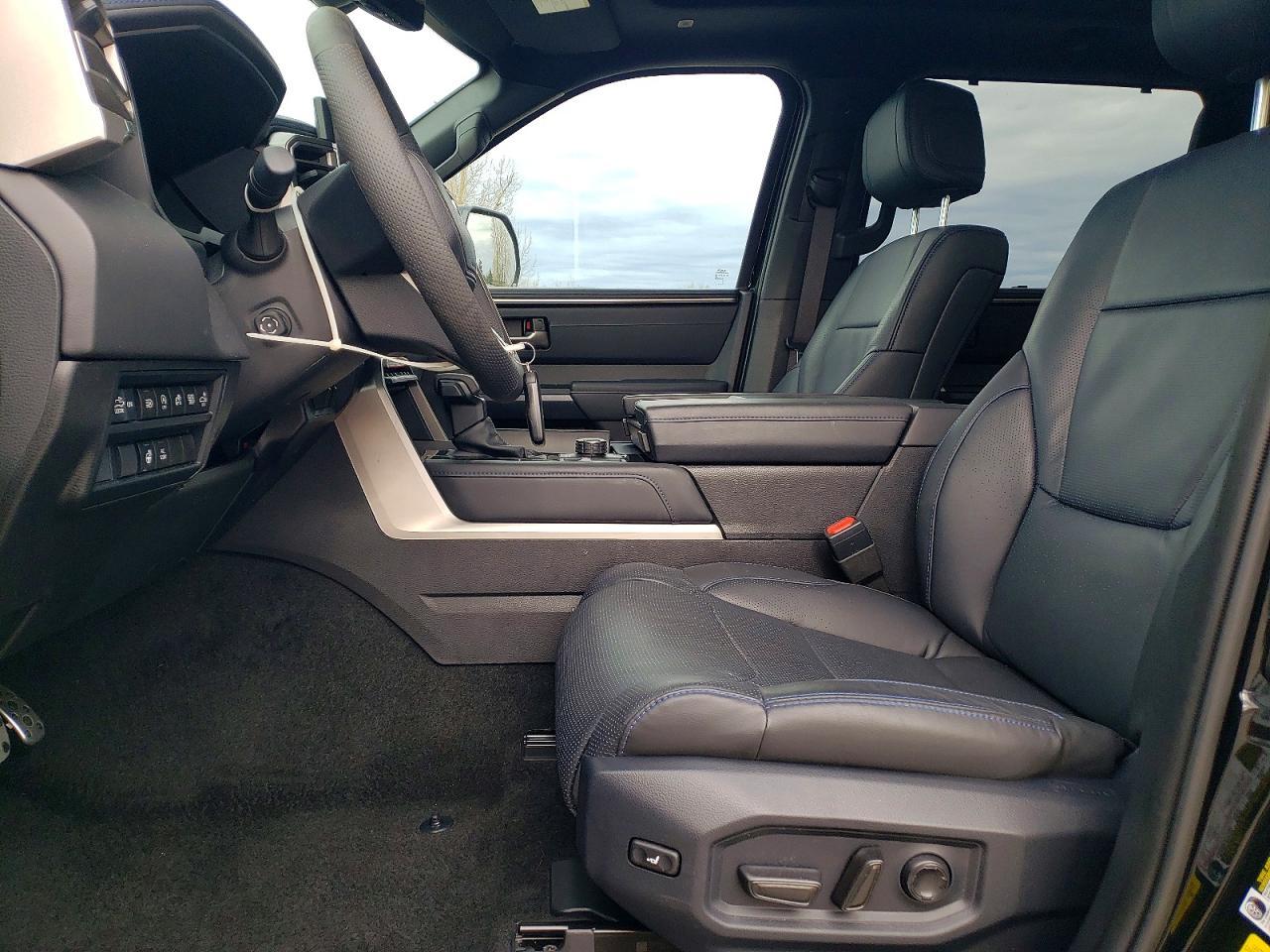 2026 Toyota Tundra Platinum - Image 7