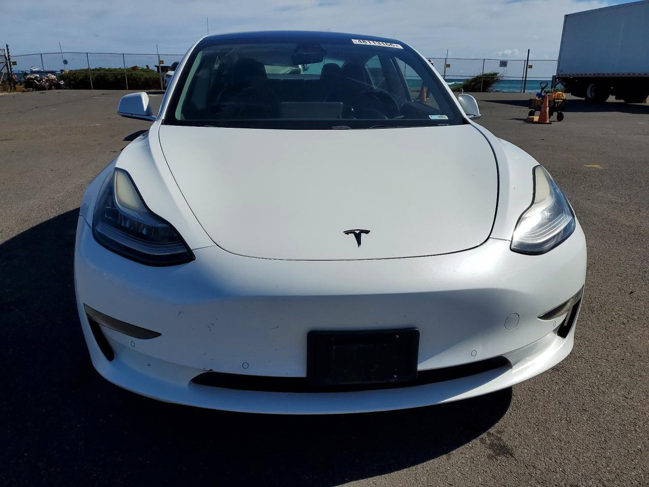 2018 Tesla Model 3 - Image 5