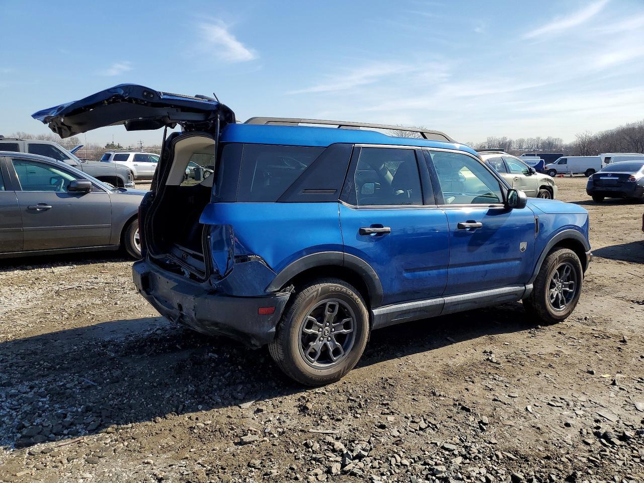 2023 Ford Bronco Sport Big Bend - Image 3