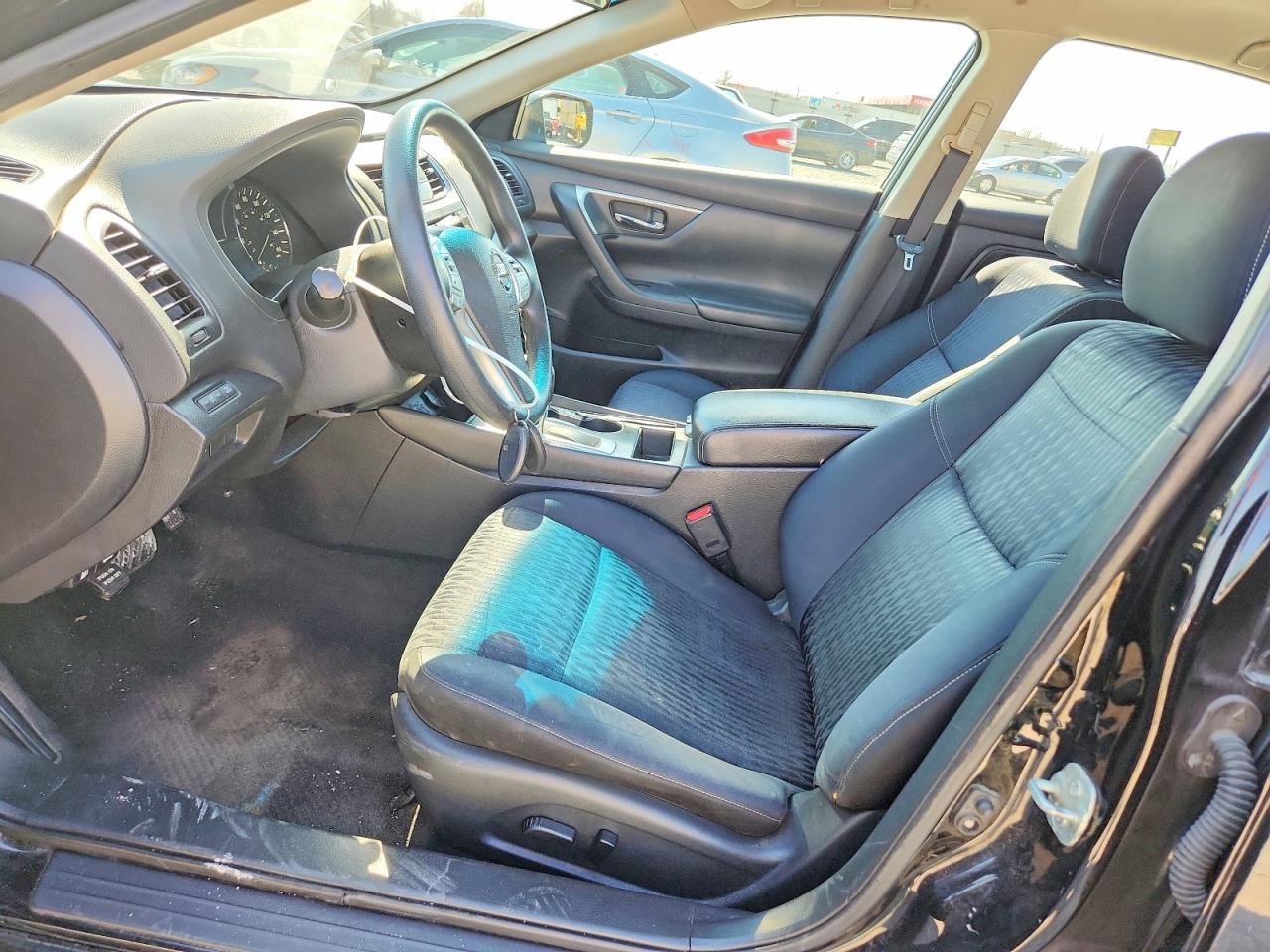 2017 Nissan Altima 2.5 S - Image 7