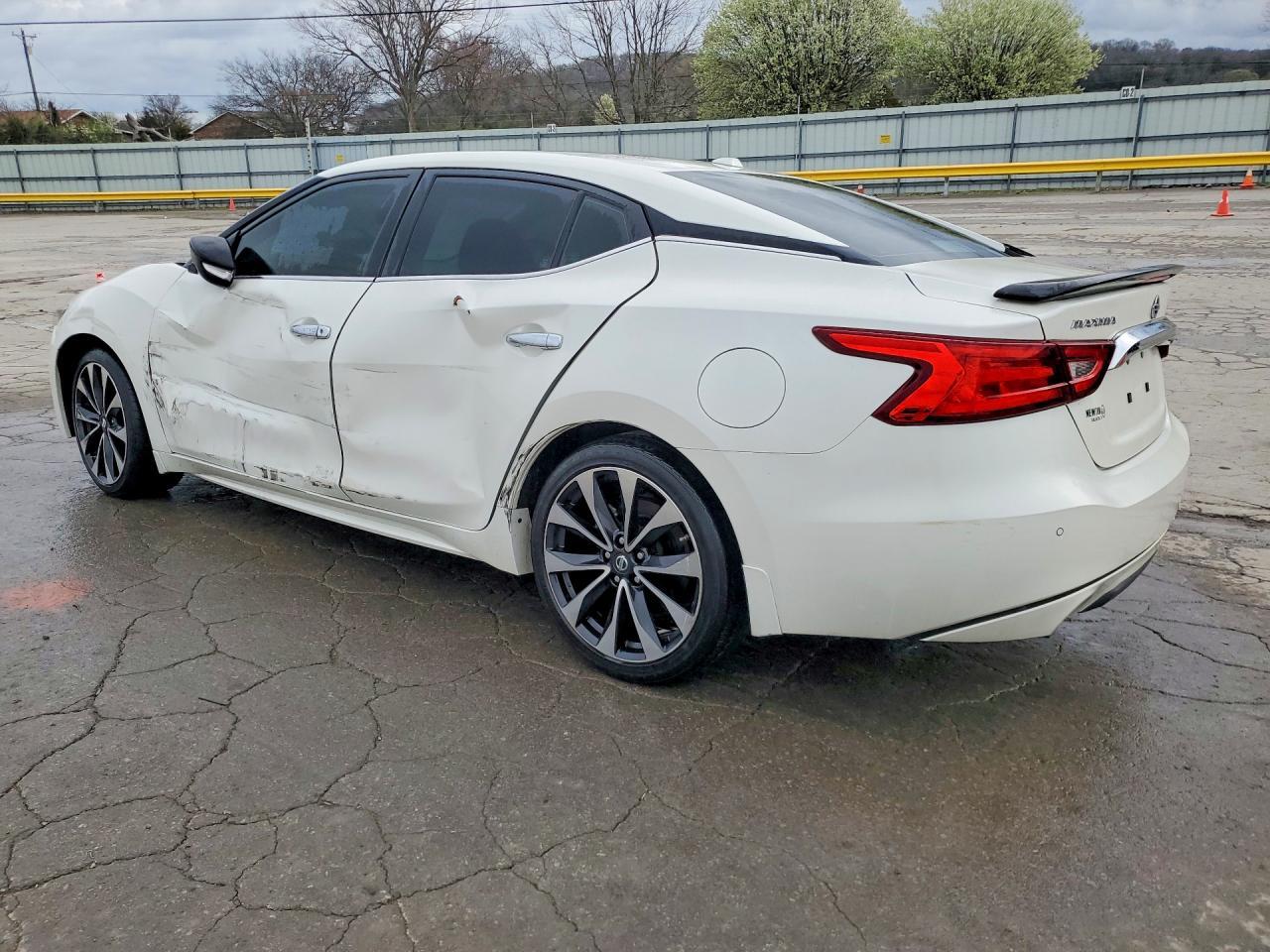 2016 Nissan Maxima 3.5 Sr - Image 2