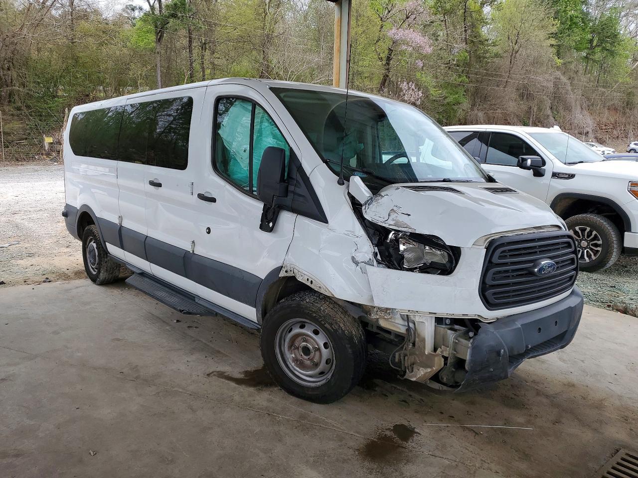2017 Ford Transit T-350 - Фото 4