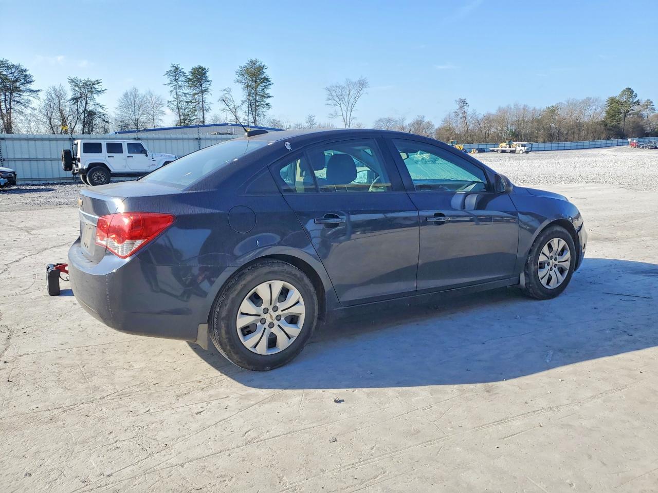 2016 Chevrolet Cruze Limited Ls - Фото 3