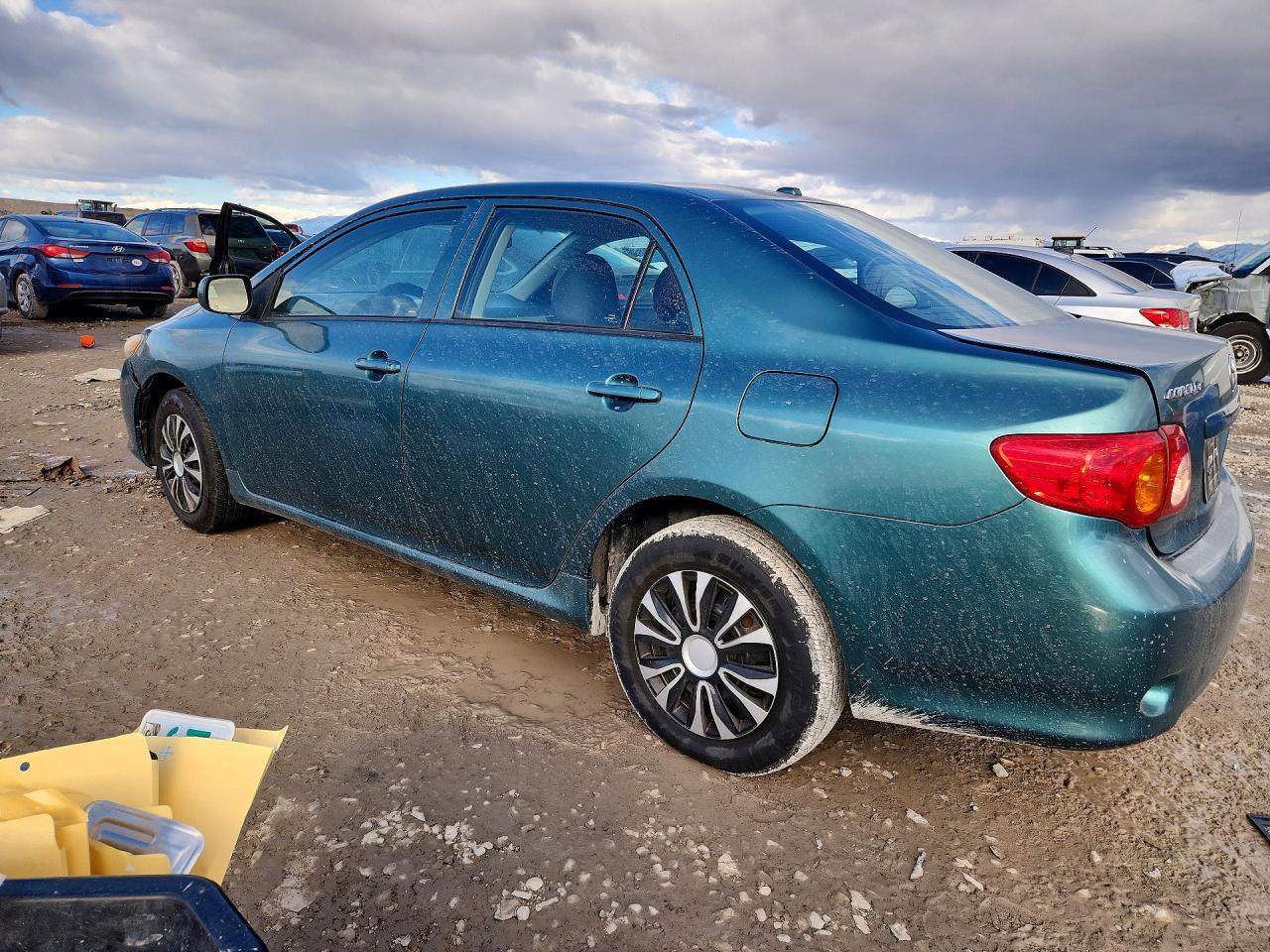 2010 Toyota Corolla Le - Фото 2