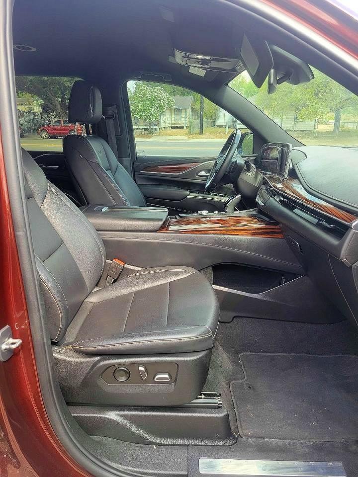 2023 Cadillac Escalade Luxury - Фото 5