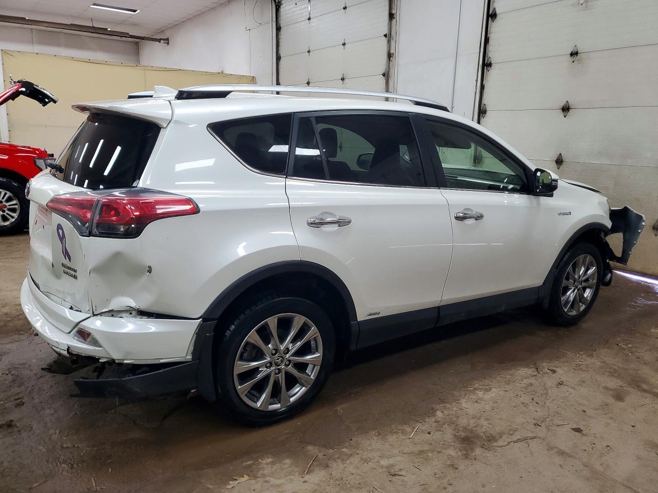 2016 Toyota Rav4 Hybrid Limited - Image 3