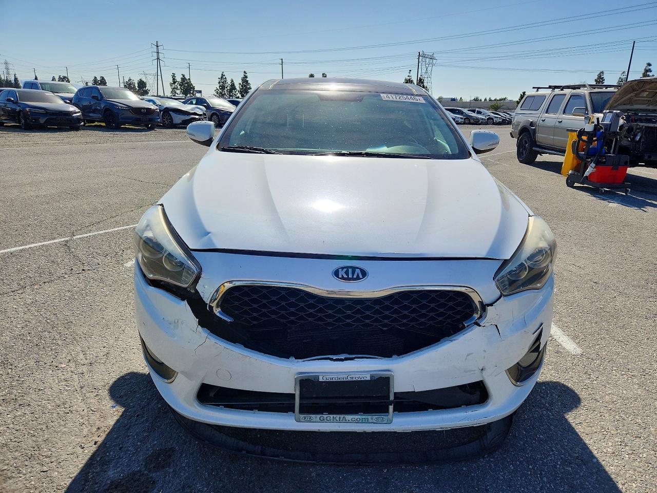 2014 Kia Cadenza Premium - Image 5
