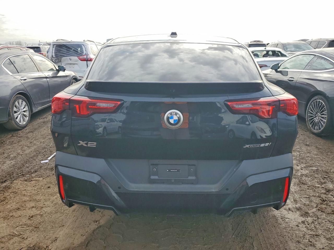 2025 BMW X2 xDrive28I - Image 6