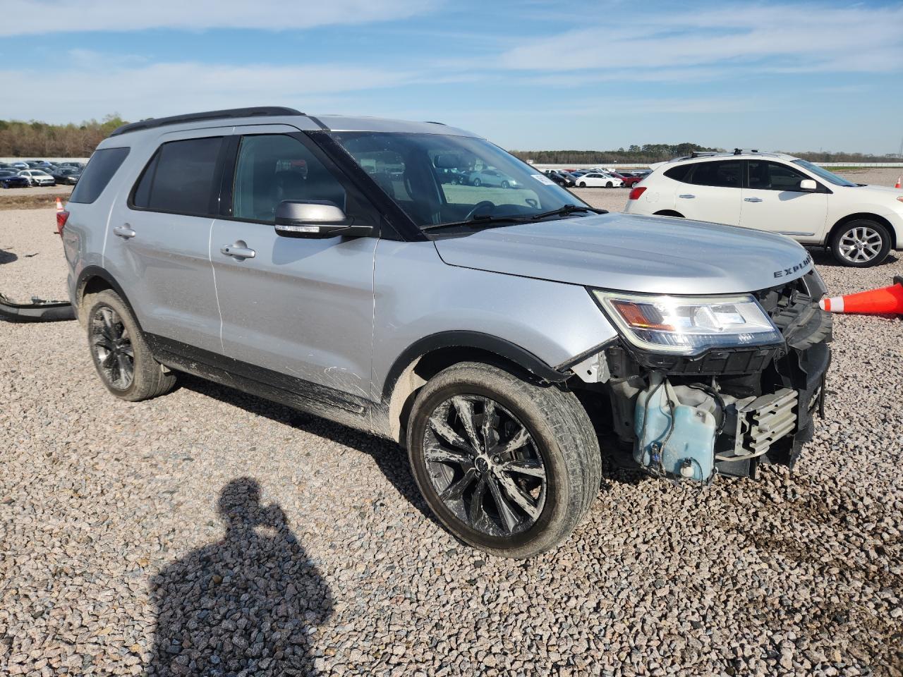 2019 Ford Explorer Xlt - Фото 4