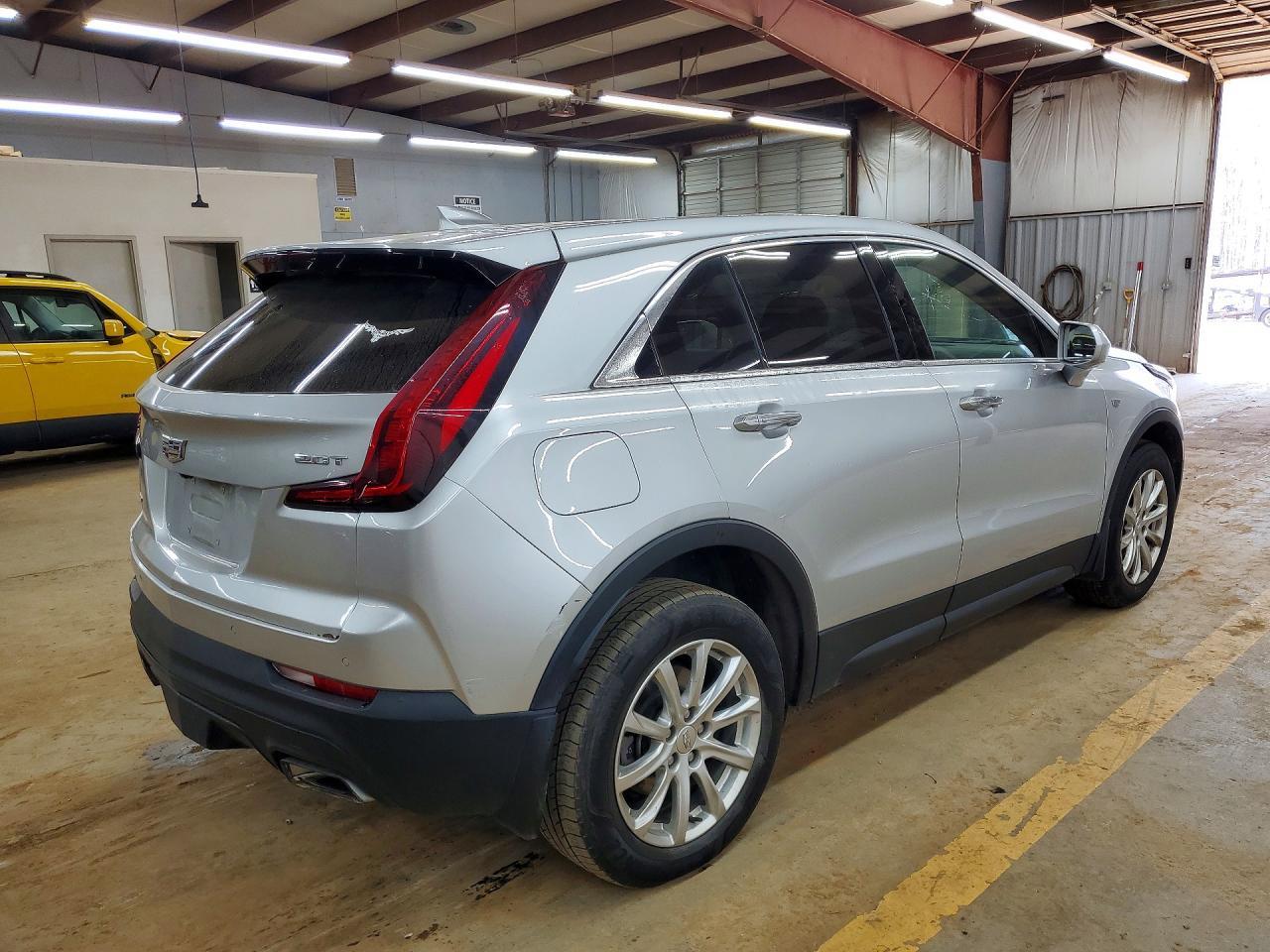 2019 Cadillac Xt4 Luxury - Фото 3