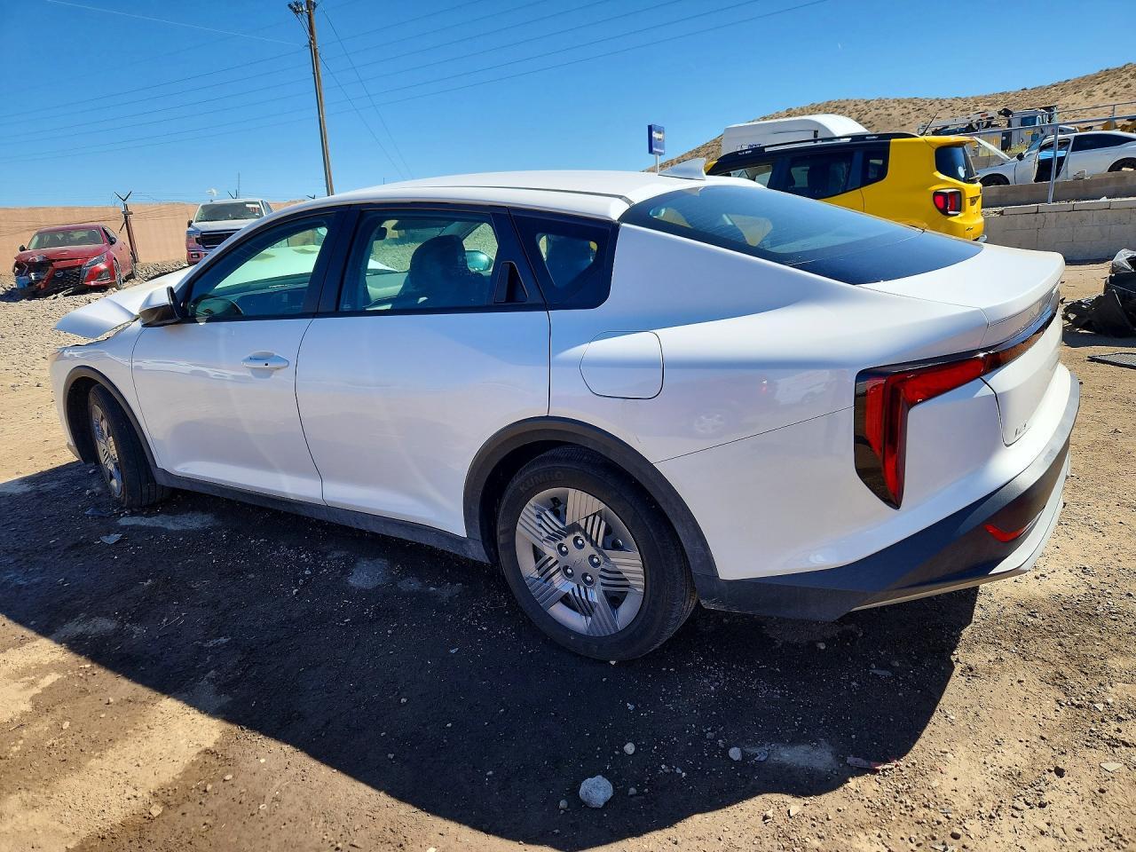 2025 Kia K4 Lx - Фото 2