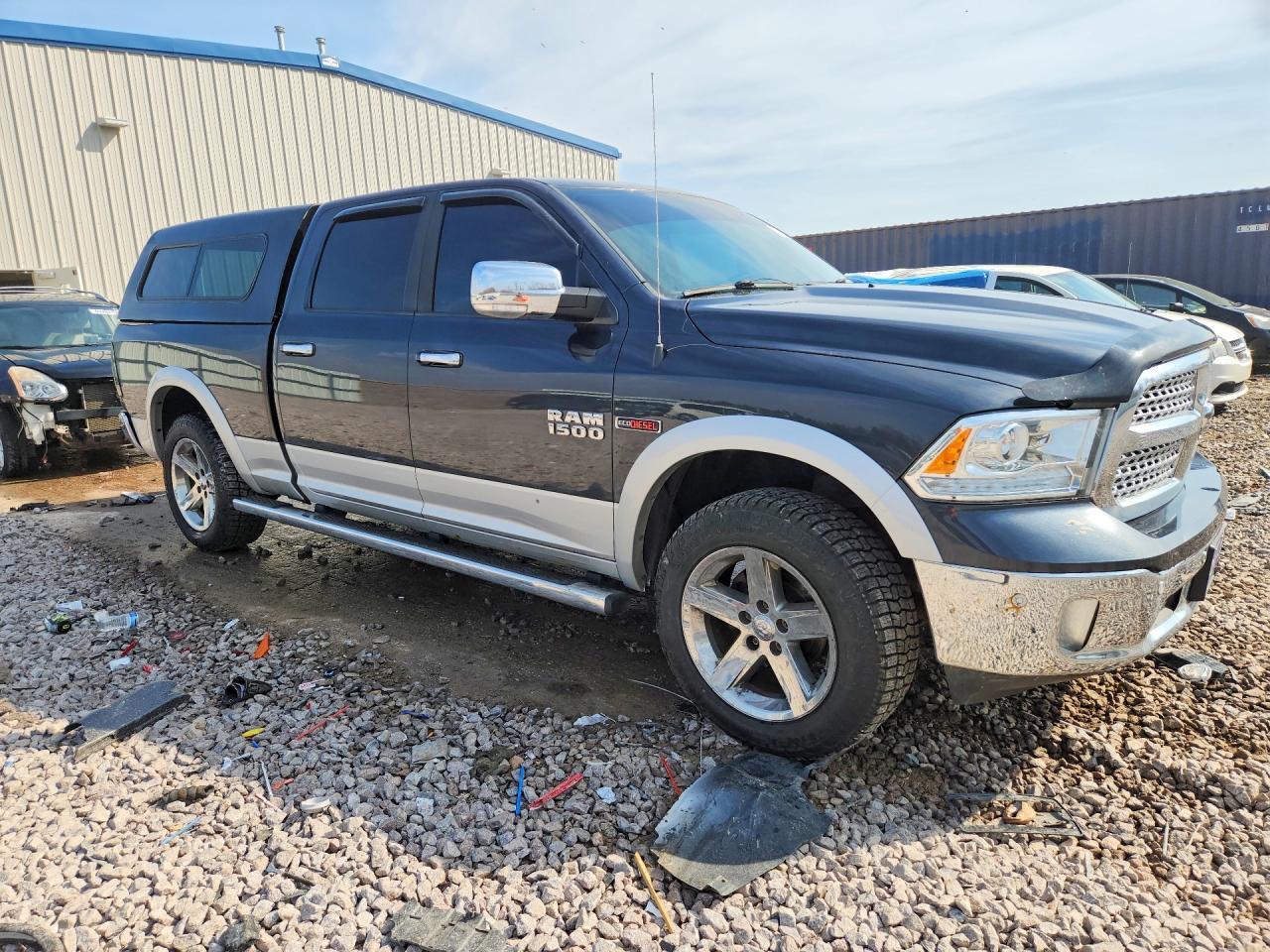 2015 Ram 1500 Laramie - Image 4