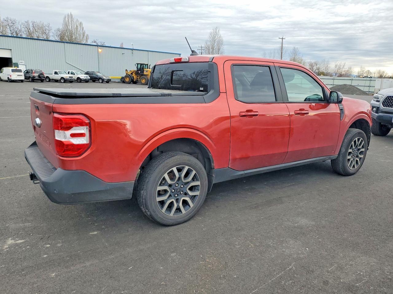 2024 Ford Maverick Lariat - Image 3