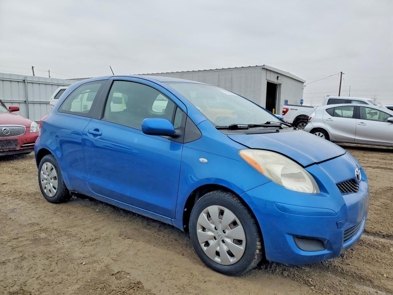 2010 Toyota Yaris Base - Фото 4
