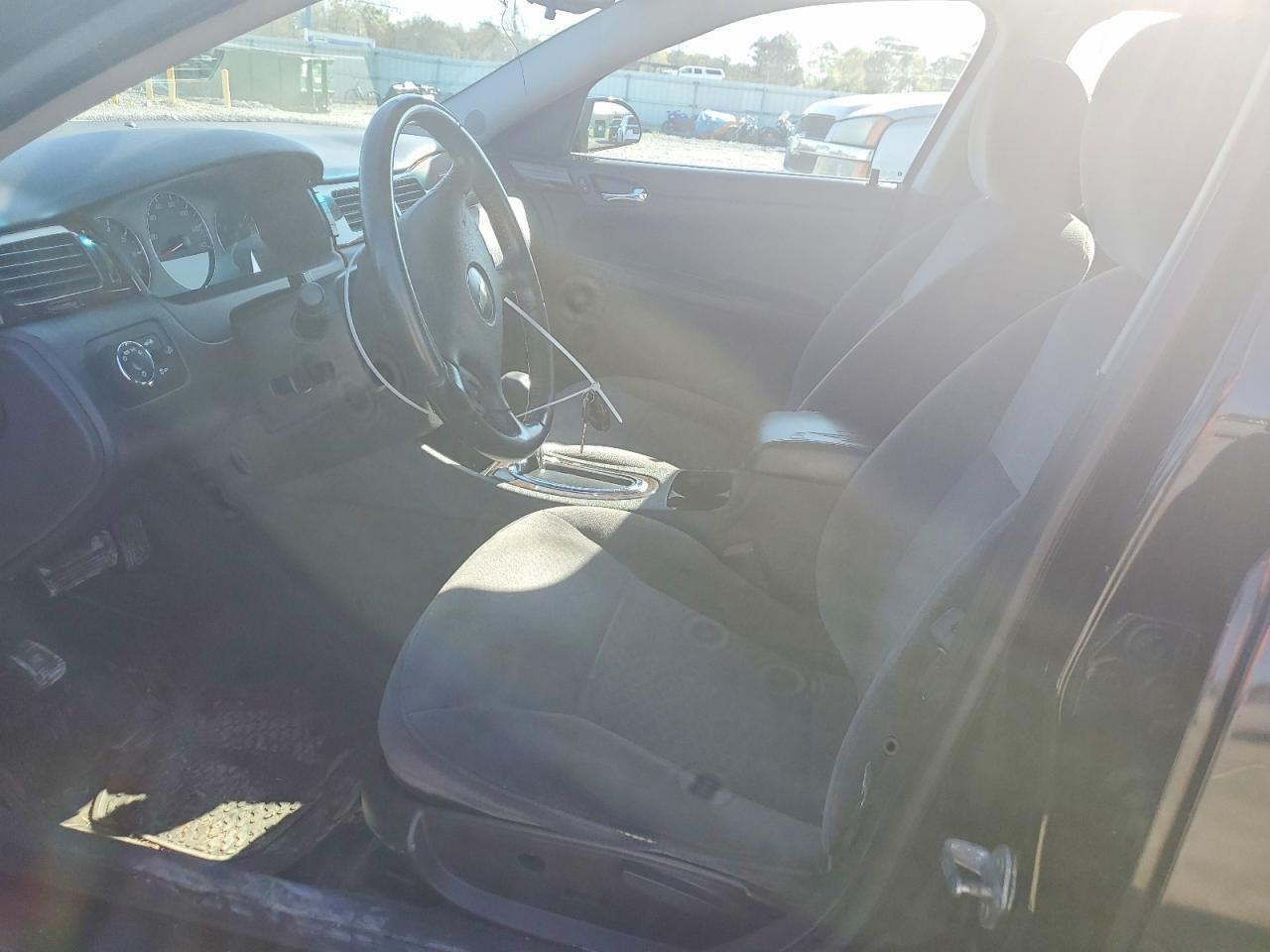 2012 Chevrolet Impala Lt - Image 7