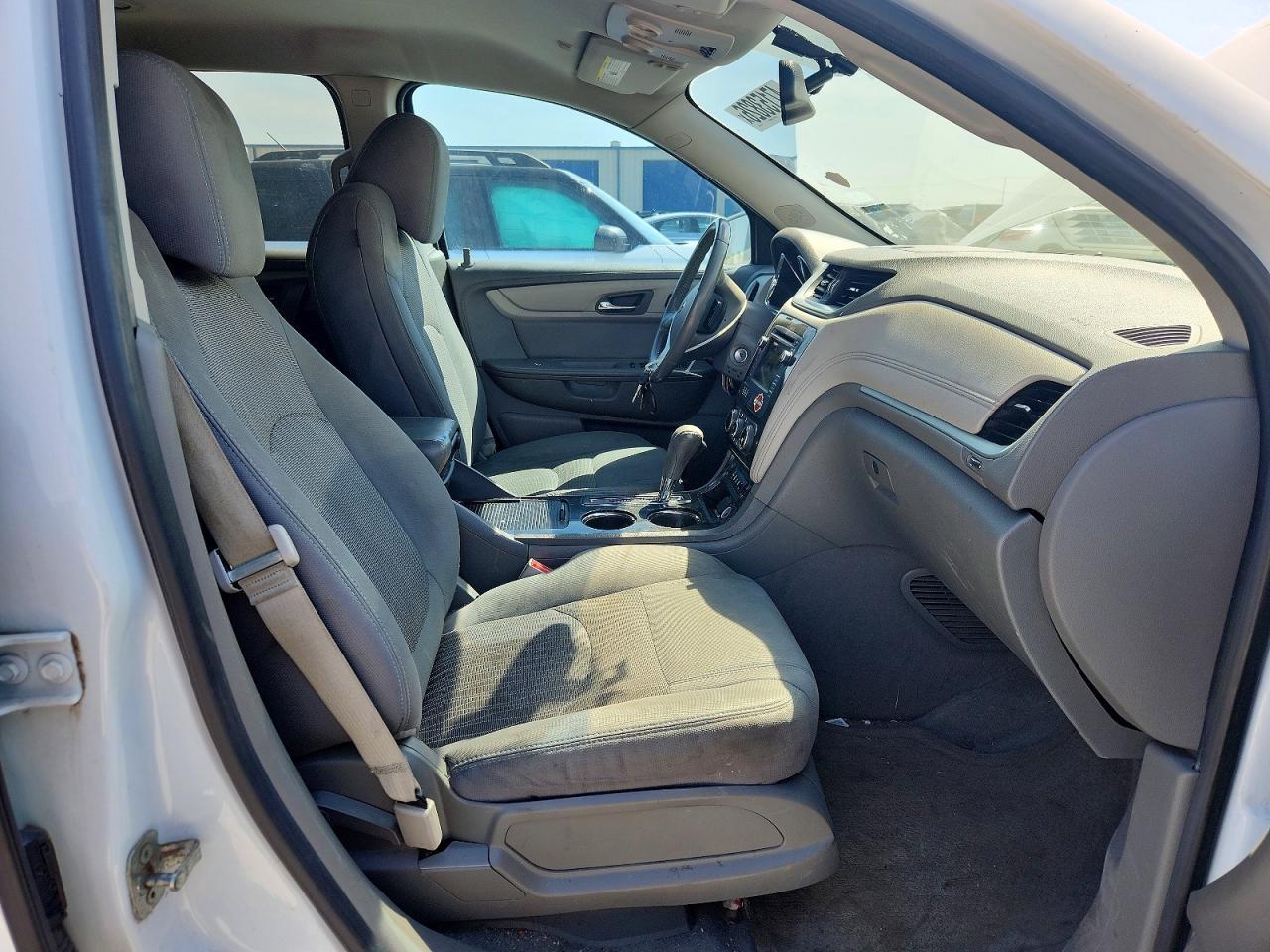 2016 Chevrolet Traverse Lt - Фото 7