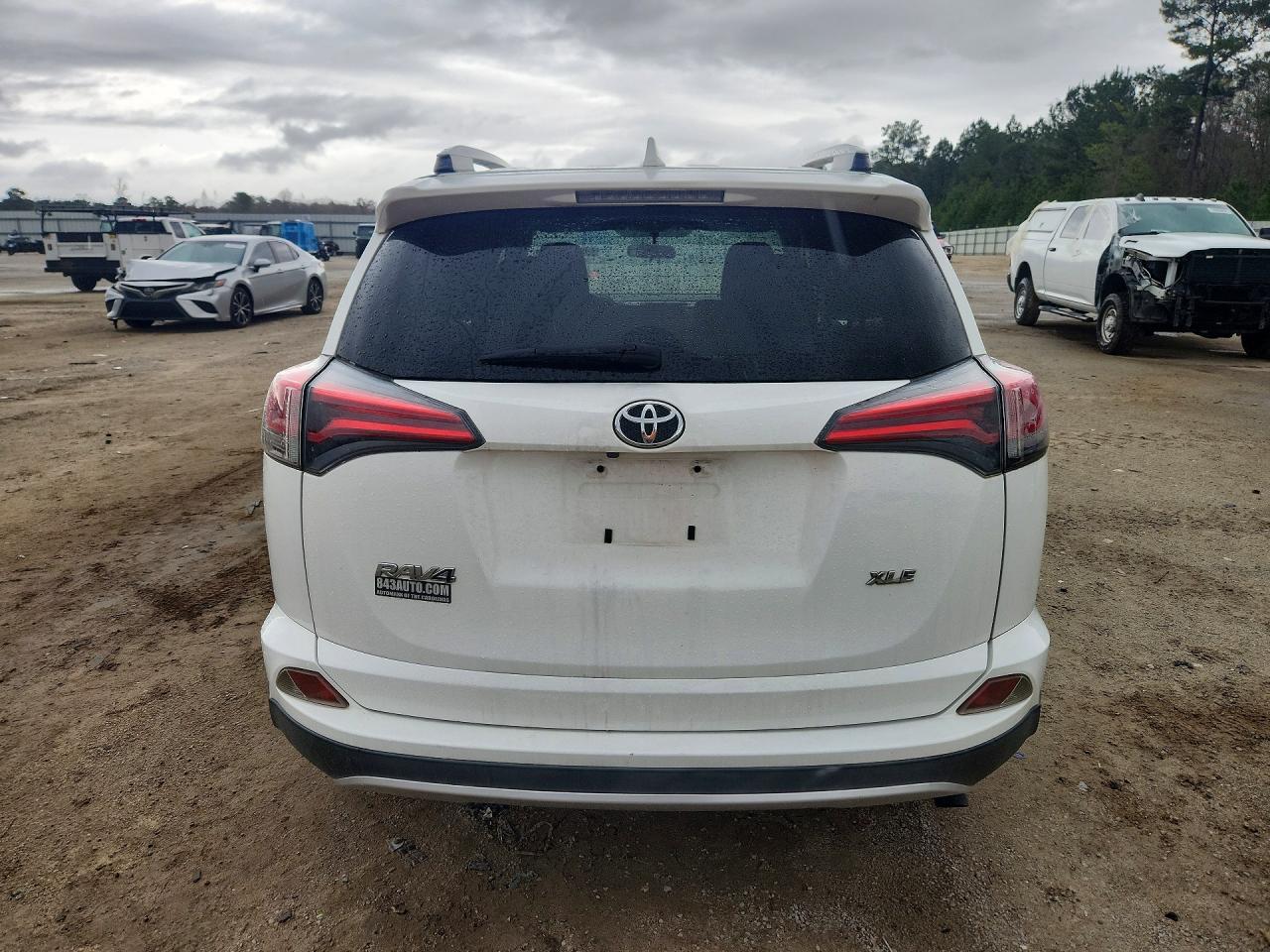 2016 Toyota Rav4 Xle - Фото 6