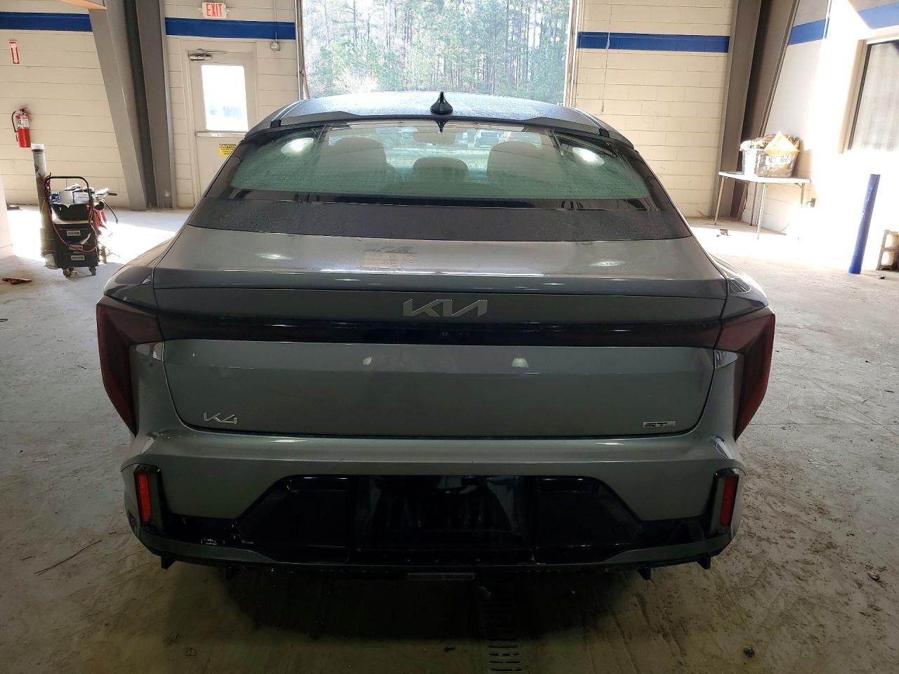 2025 Kia K4 Gt-Line - Image 6