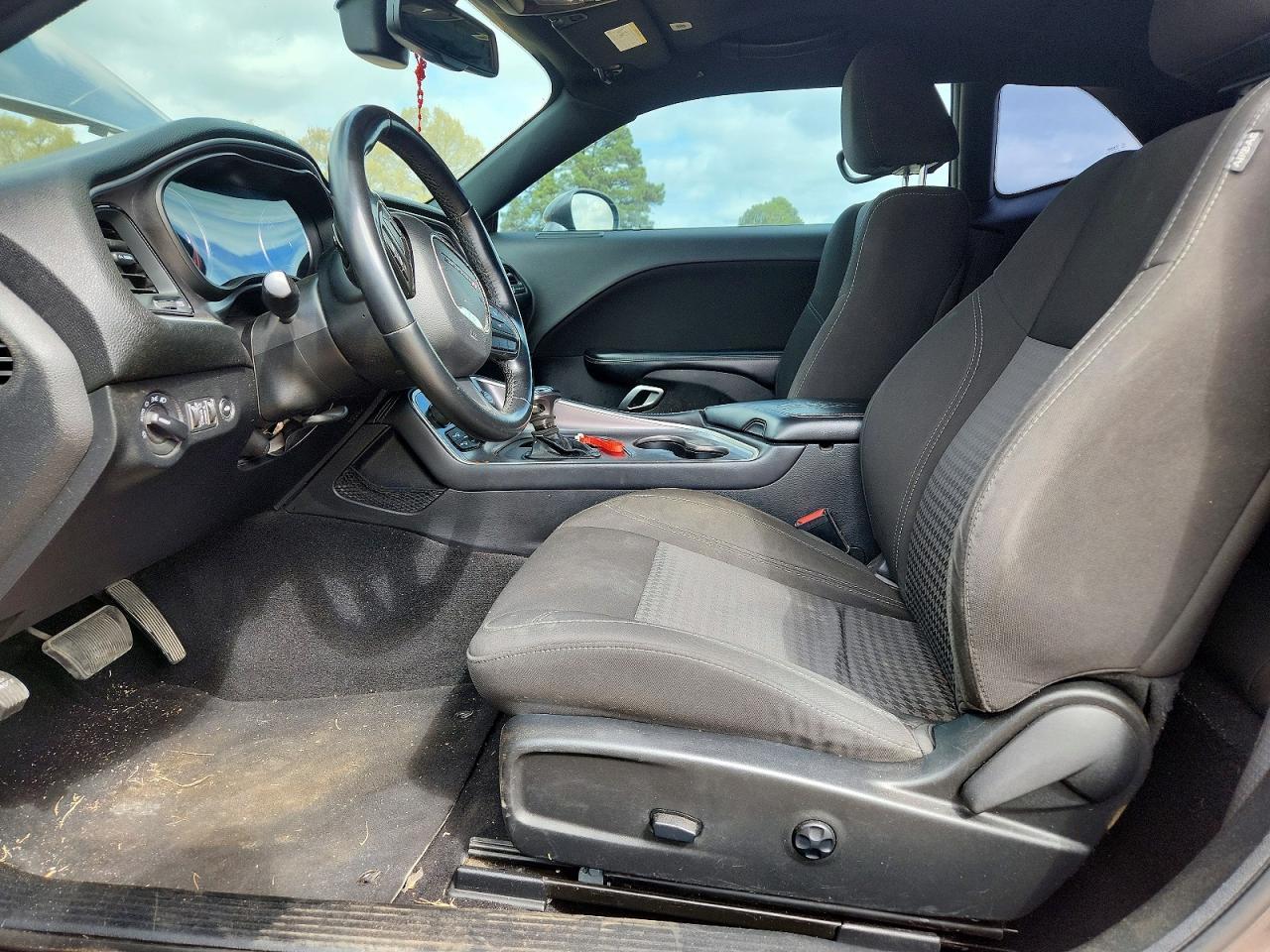 2020 Dodge Challenger Sxt - Image 7