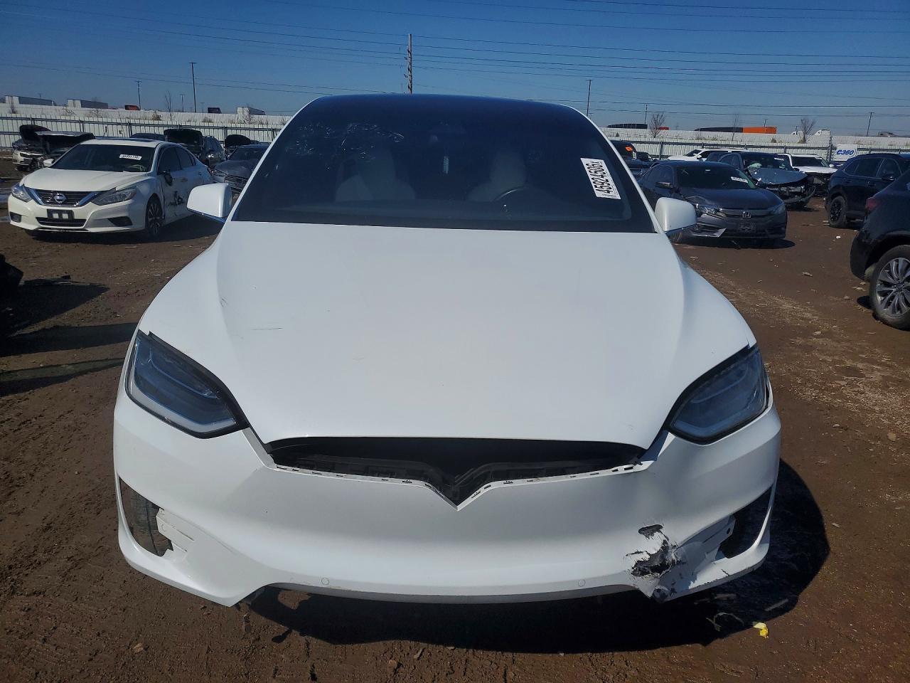 2018 Tesla Model X - Image 5