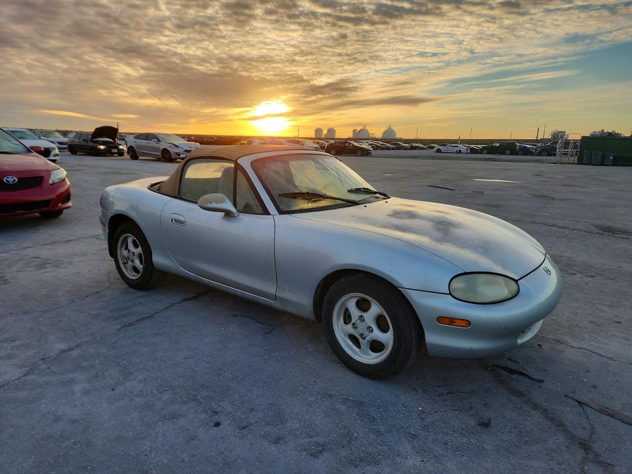 1999 Mazda Mx-5 Miata - Image 4