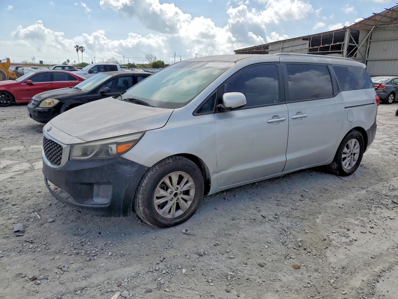 2016 Kia Sedona Lx