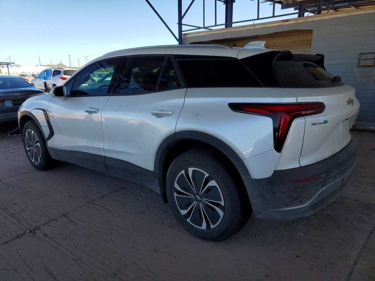 2024 Chevrolet Blazer 2Lt - Image 2