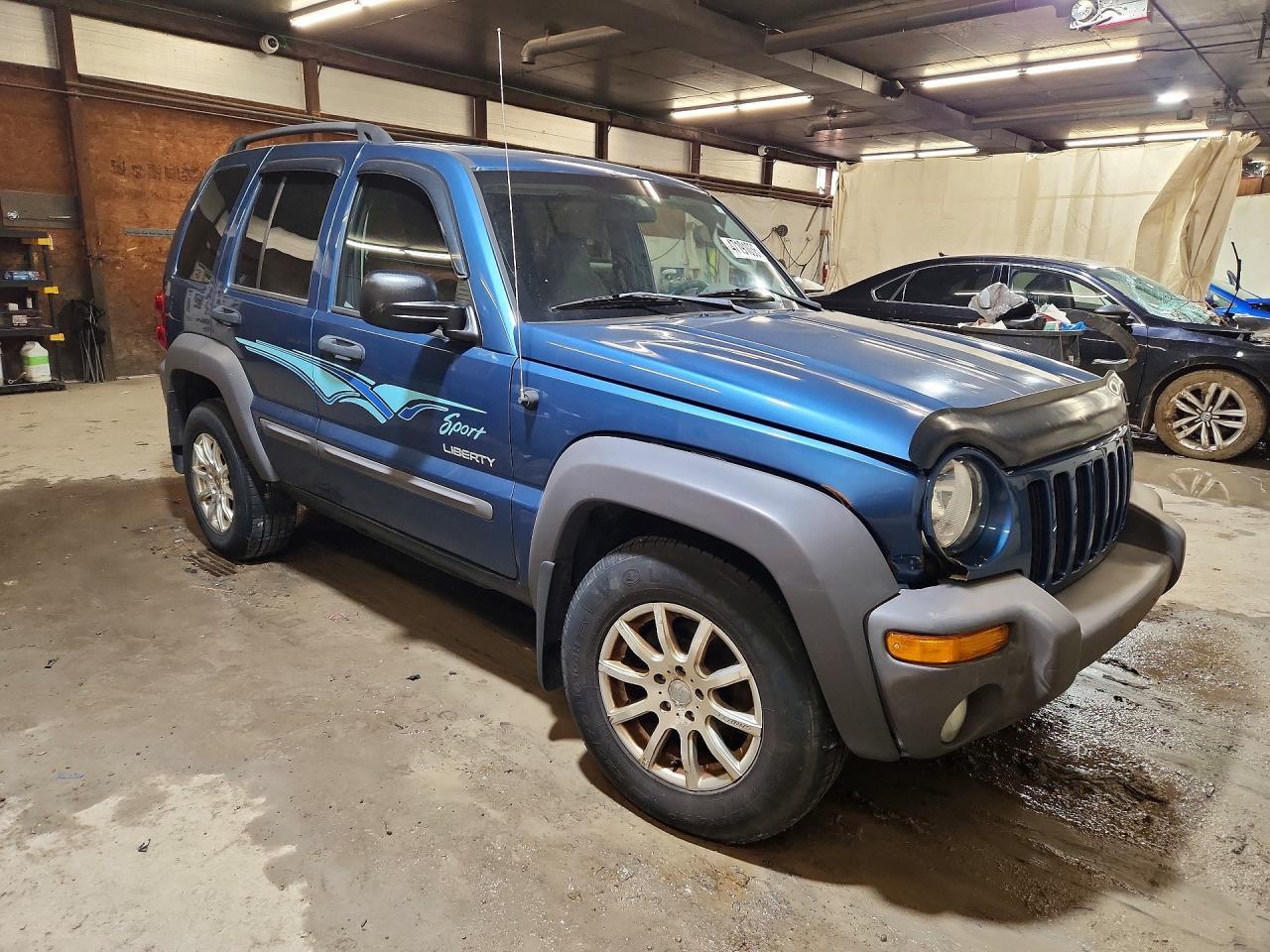 2004 Jeep Liberty Sport - Фото 4