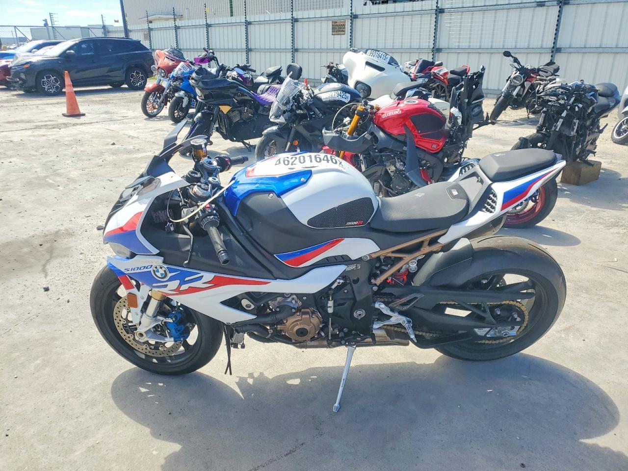 2022 BMW S 1000 Rr - Image 3