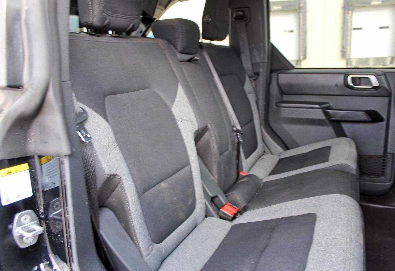 2025 Ford Bronco Big Bend - Image 6