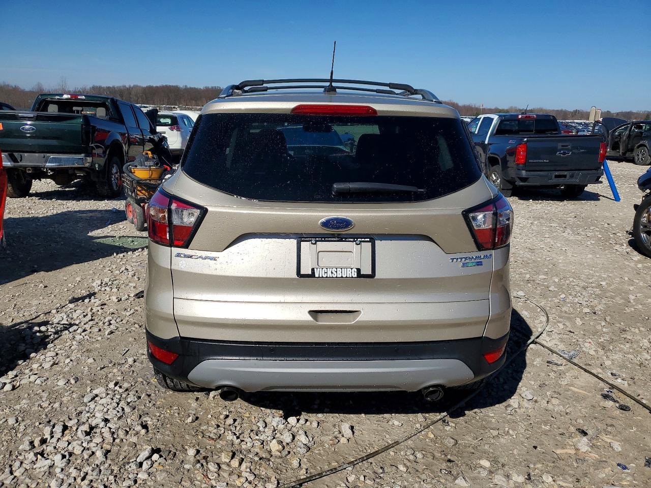 2017 Ford Escape Titanium - Image 6