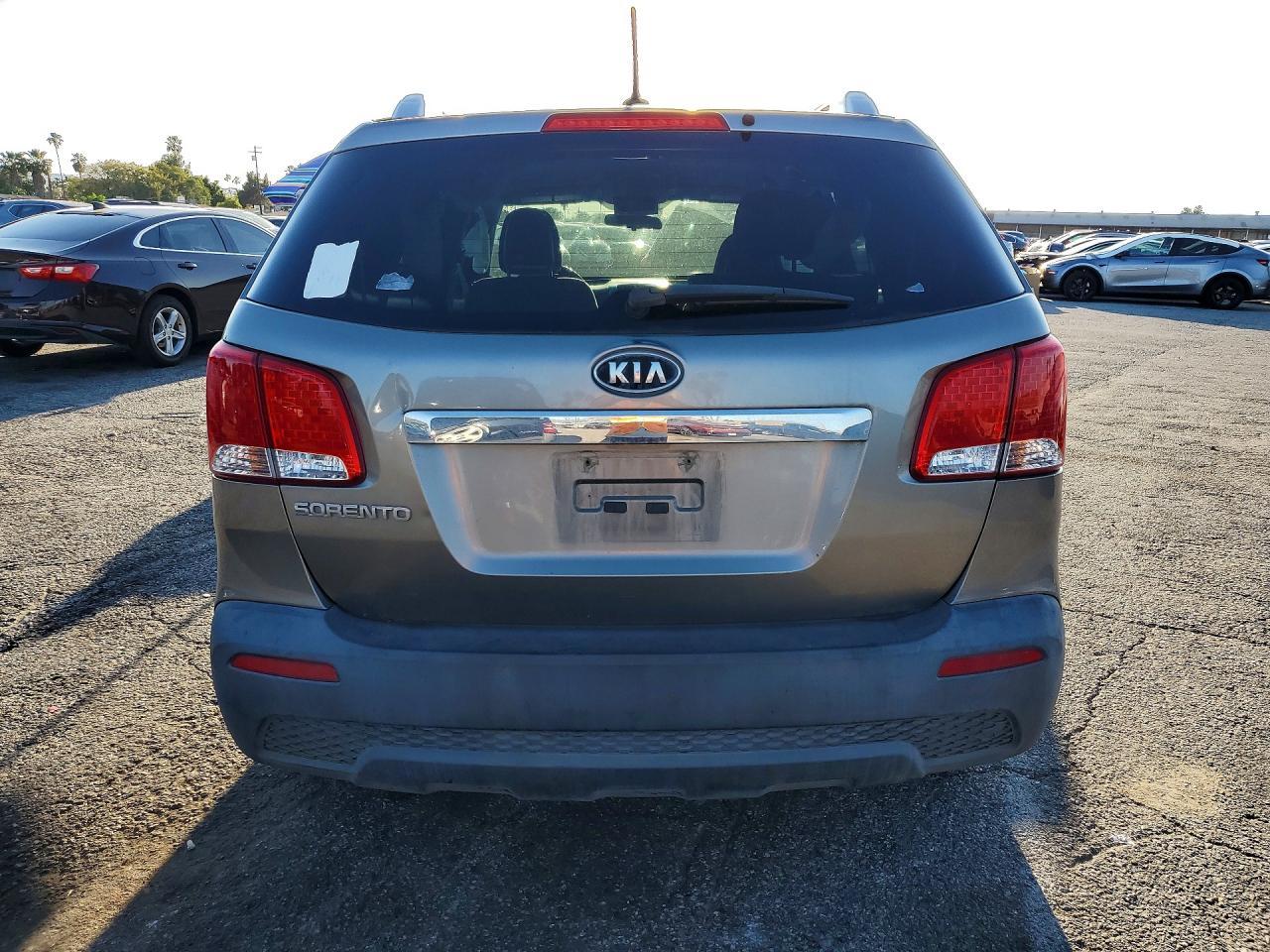 2013 Kia Sorento Lx - Фото 6