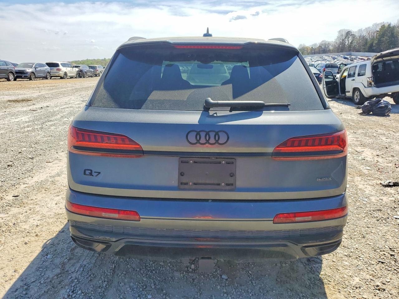 2024 Audi Q7 Prestige S-Line - Фото 6