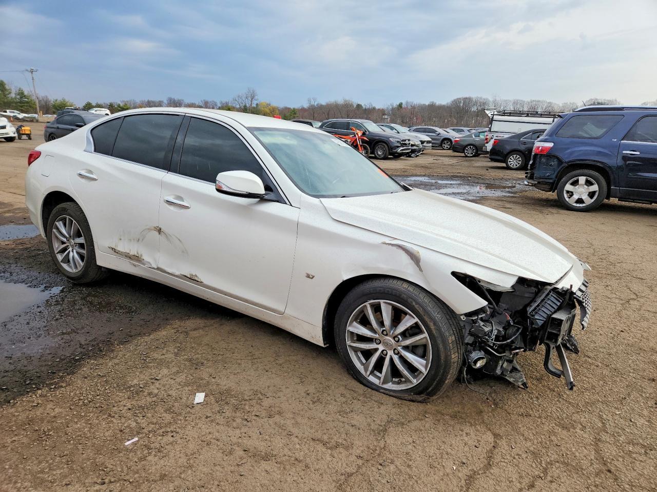 2015 Infiniti Q50 Base - Фото 4