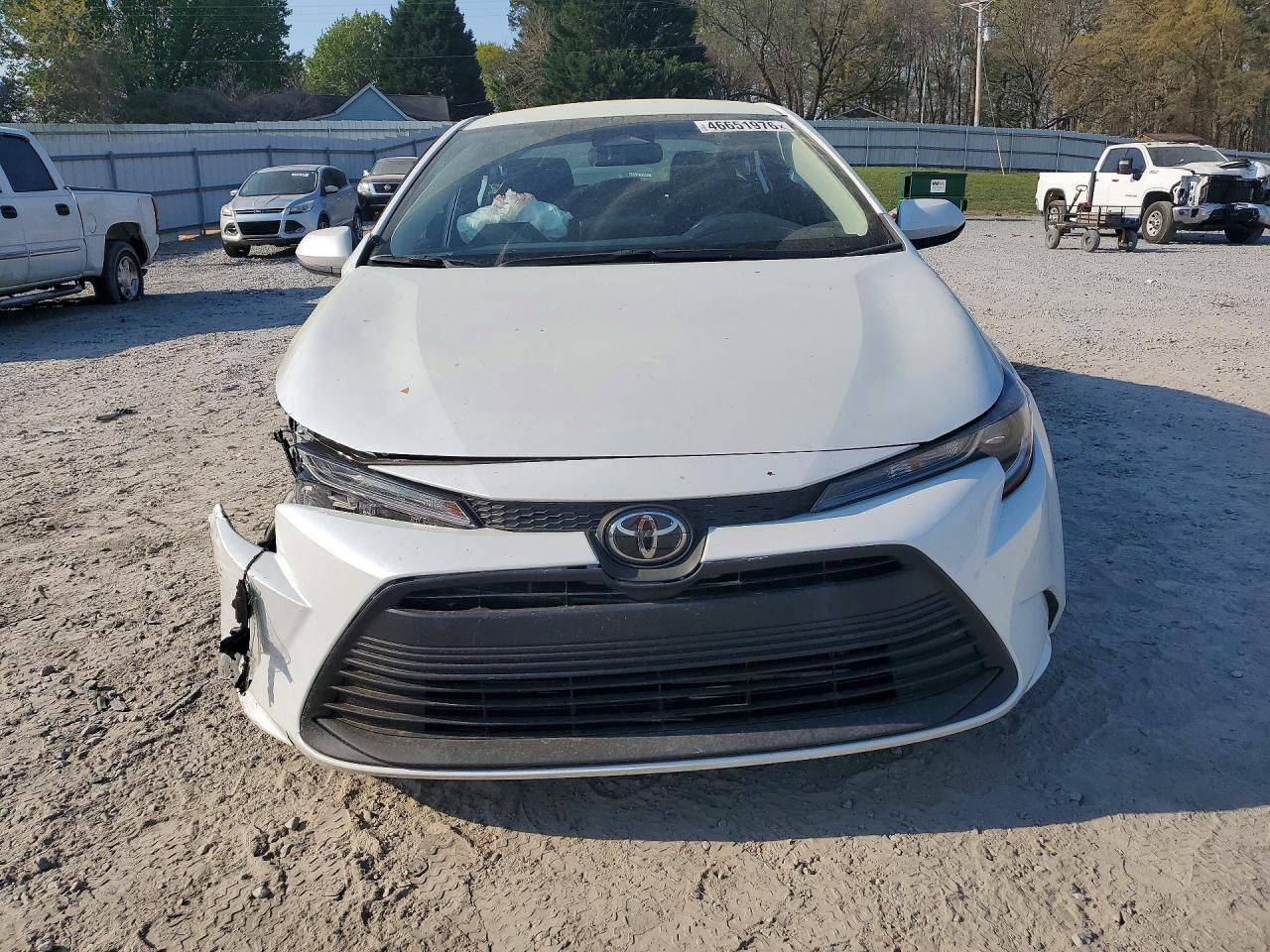 2025 Toyota Corolla Le - Фото 5