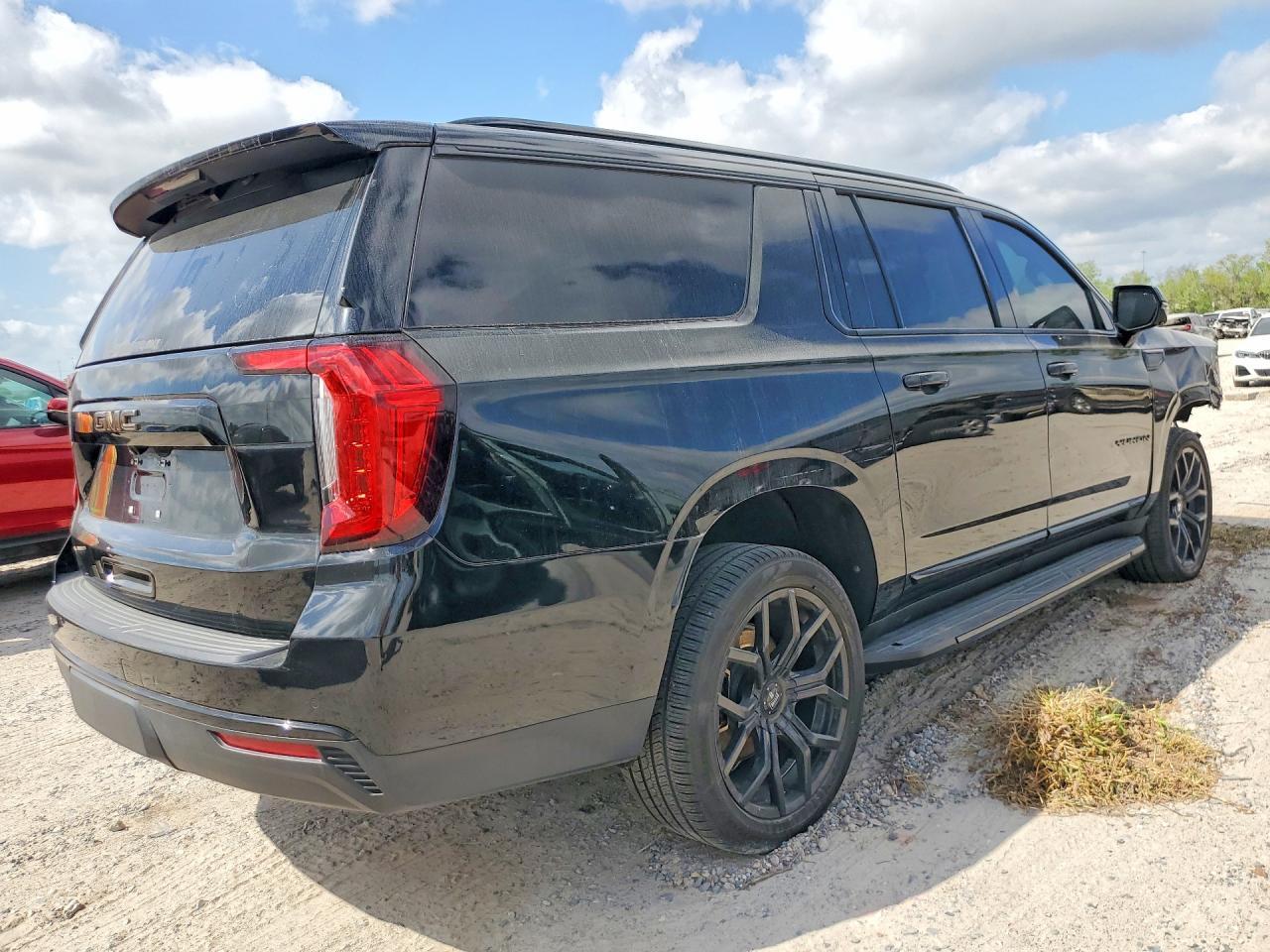 2022 GMC Yukon Xl C1500 Slt - Фото 3