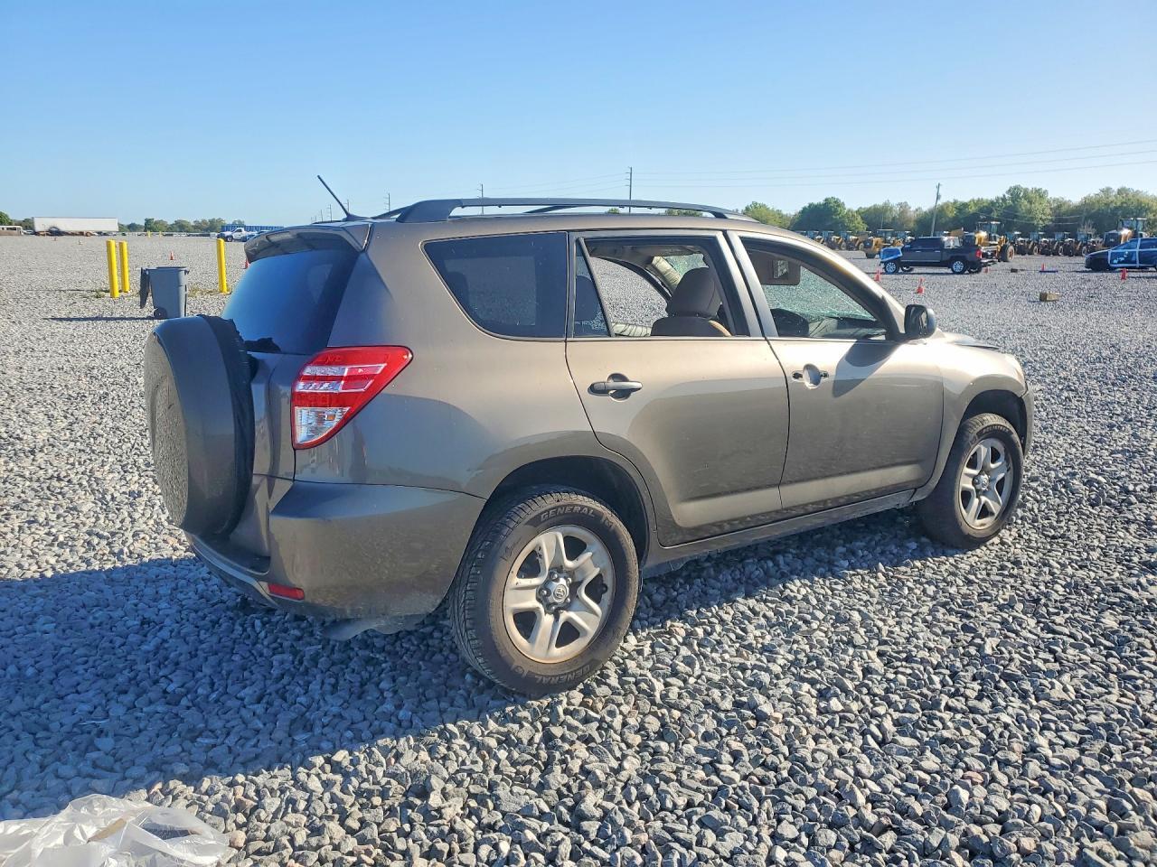 2011 Toyota Rav4 Base - Фото 3