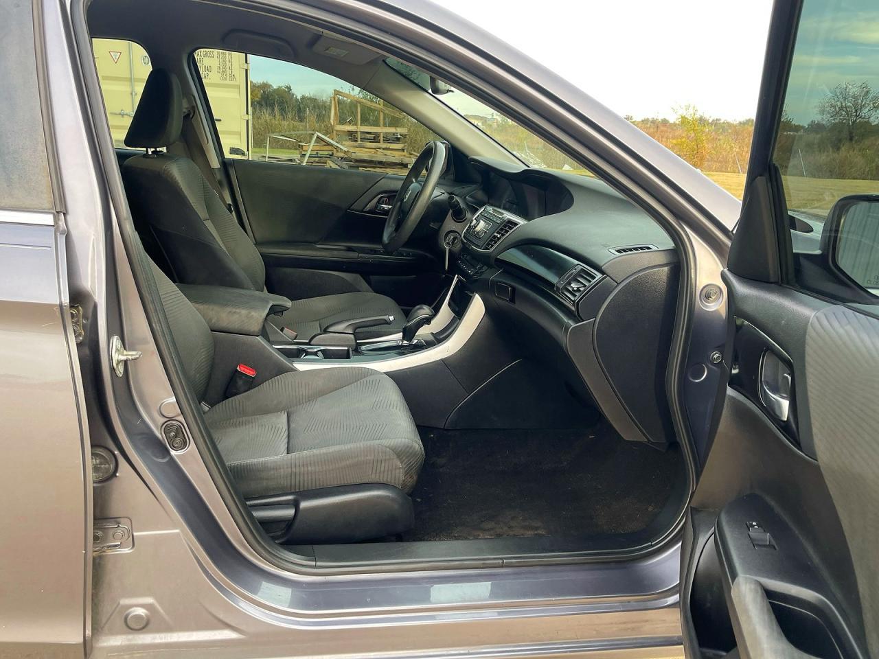 2017 Honda Accord Lx - Фото 5