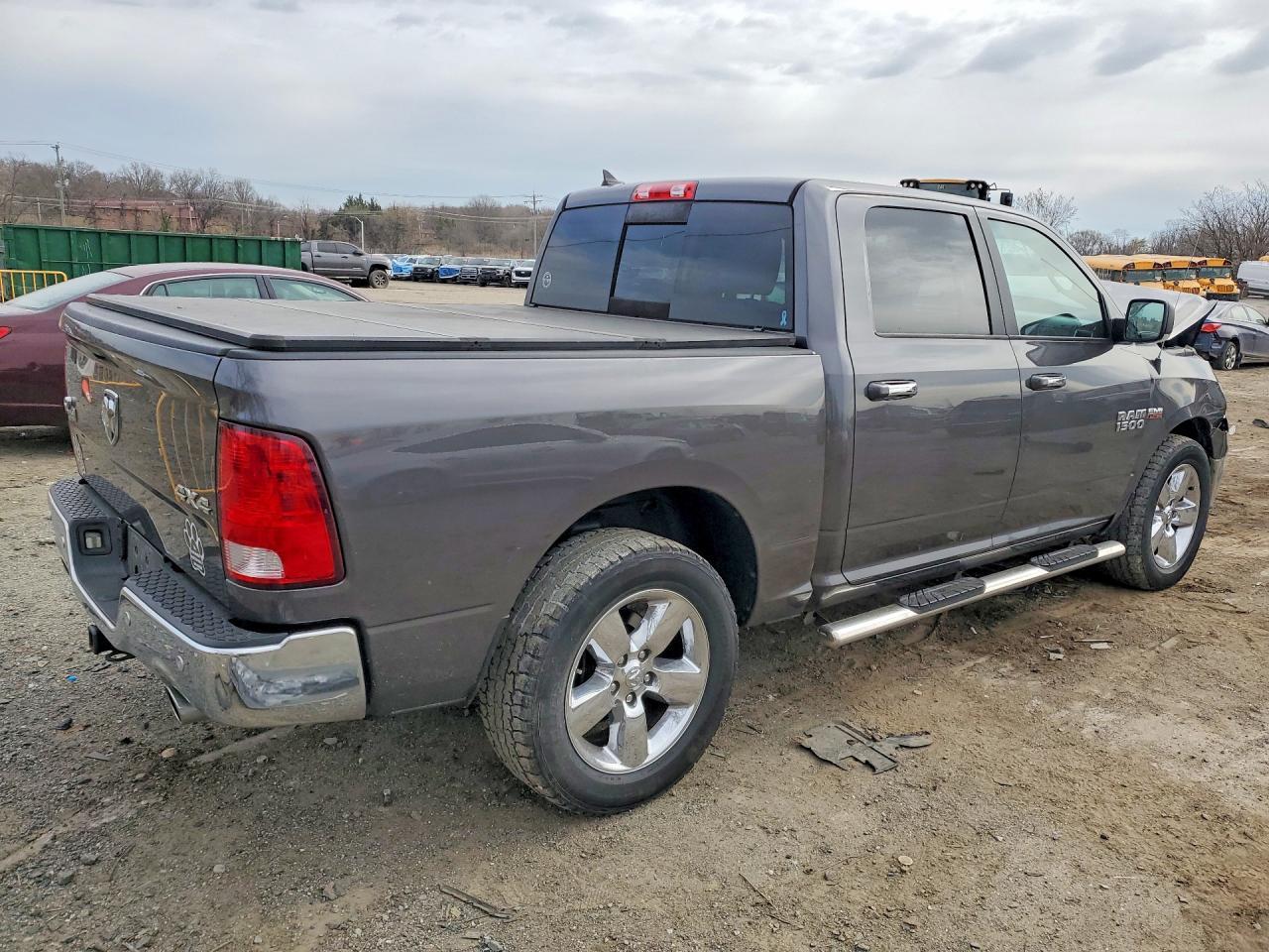 2016 Ram 1500 Slt - Фото 3