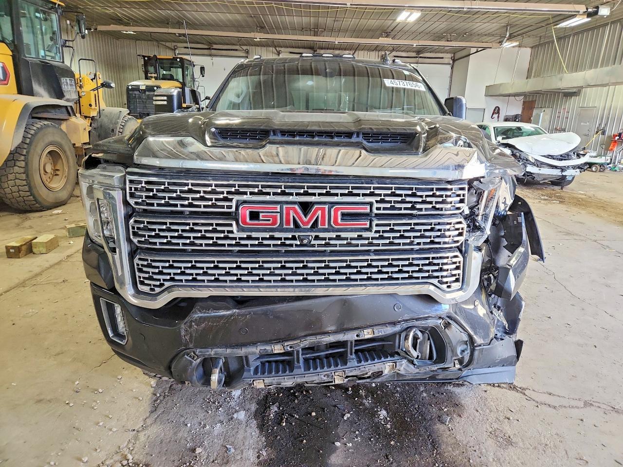 2020 GMC Sierra K2500 Denali - Image 5