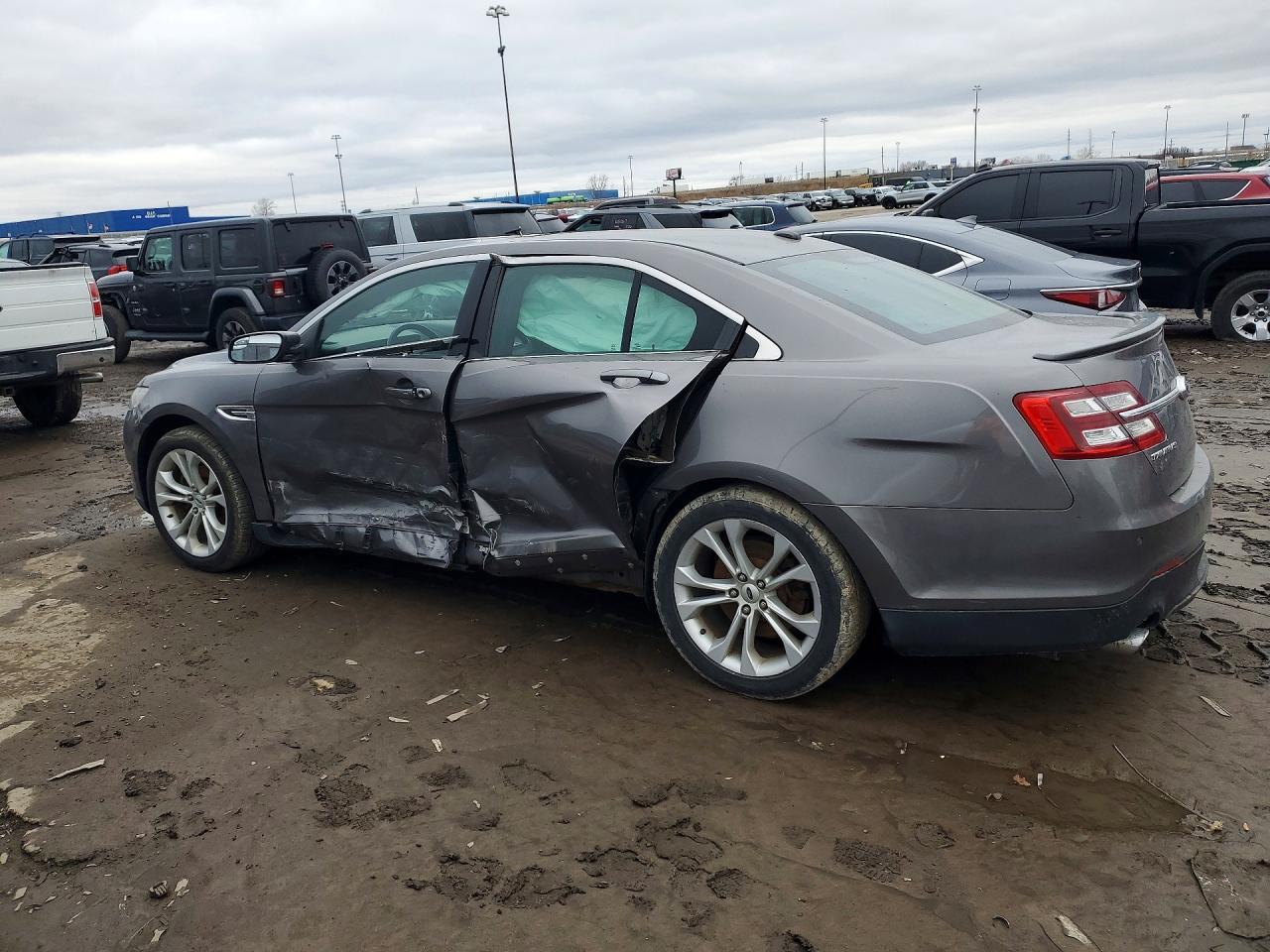 2013 Ford Taurus Sel - Image 2