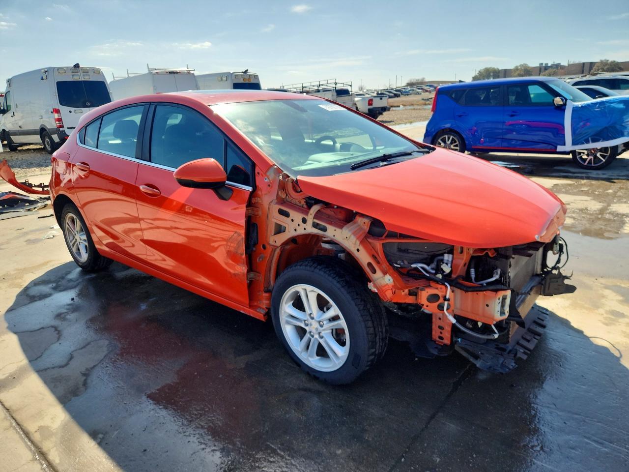 2018 Chevrolet Cruze Lt - Image 4