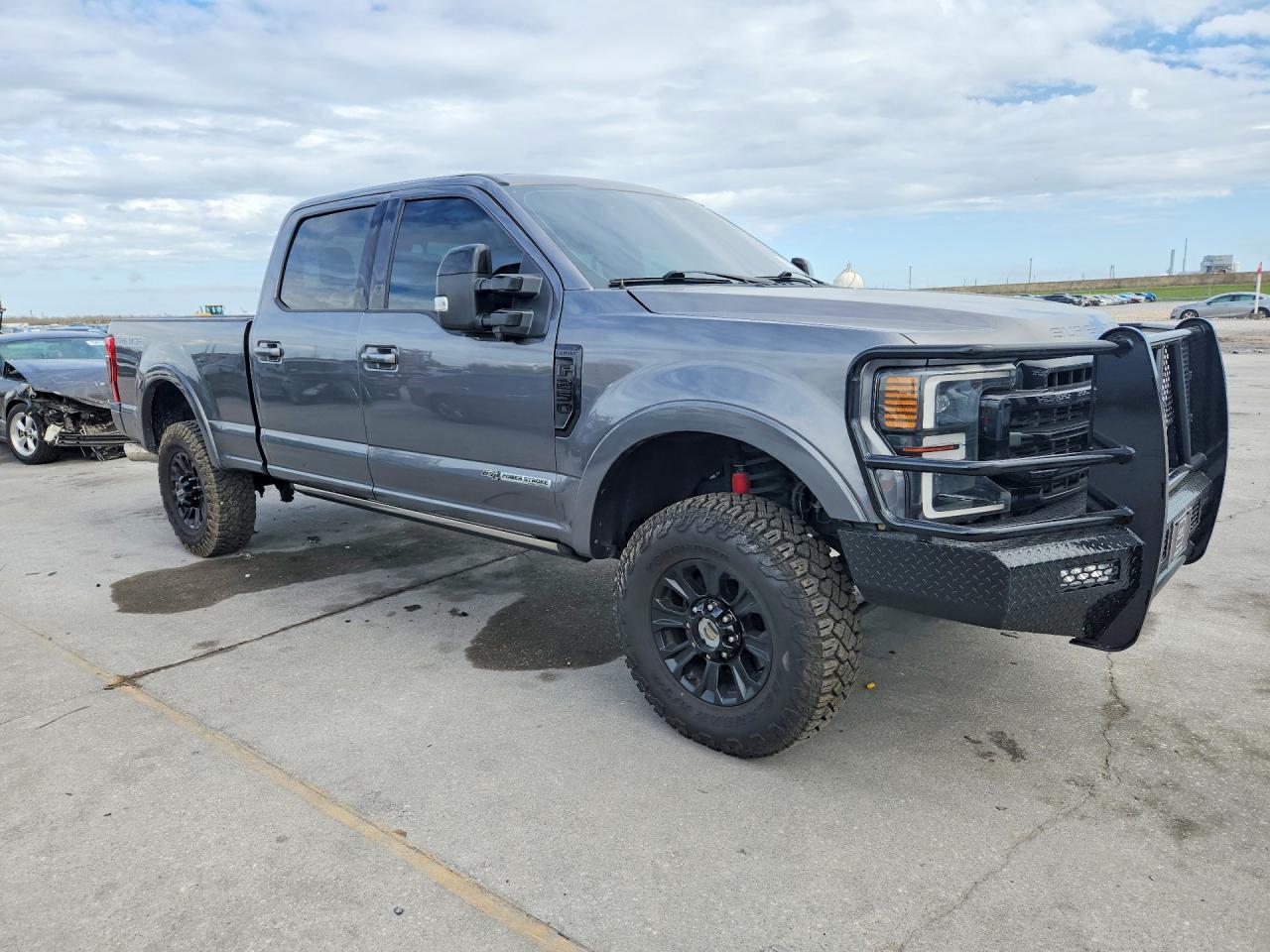 2021 Ford F250 Super Duty - Фото 4