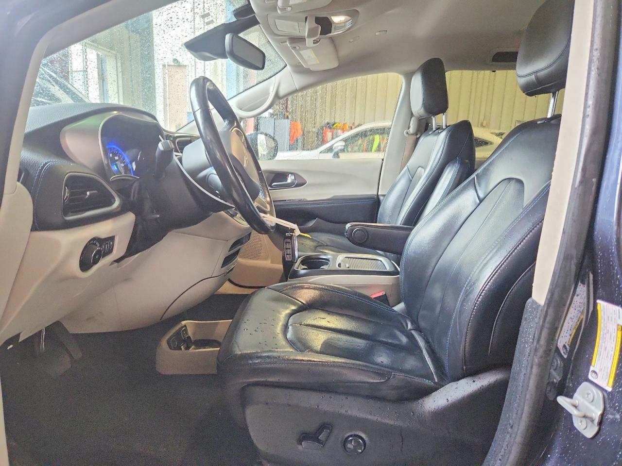 2021 Chrysler Pacifica Touring L - Фото 7