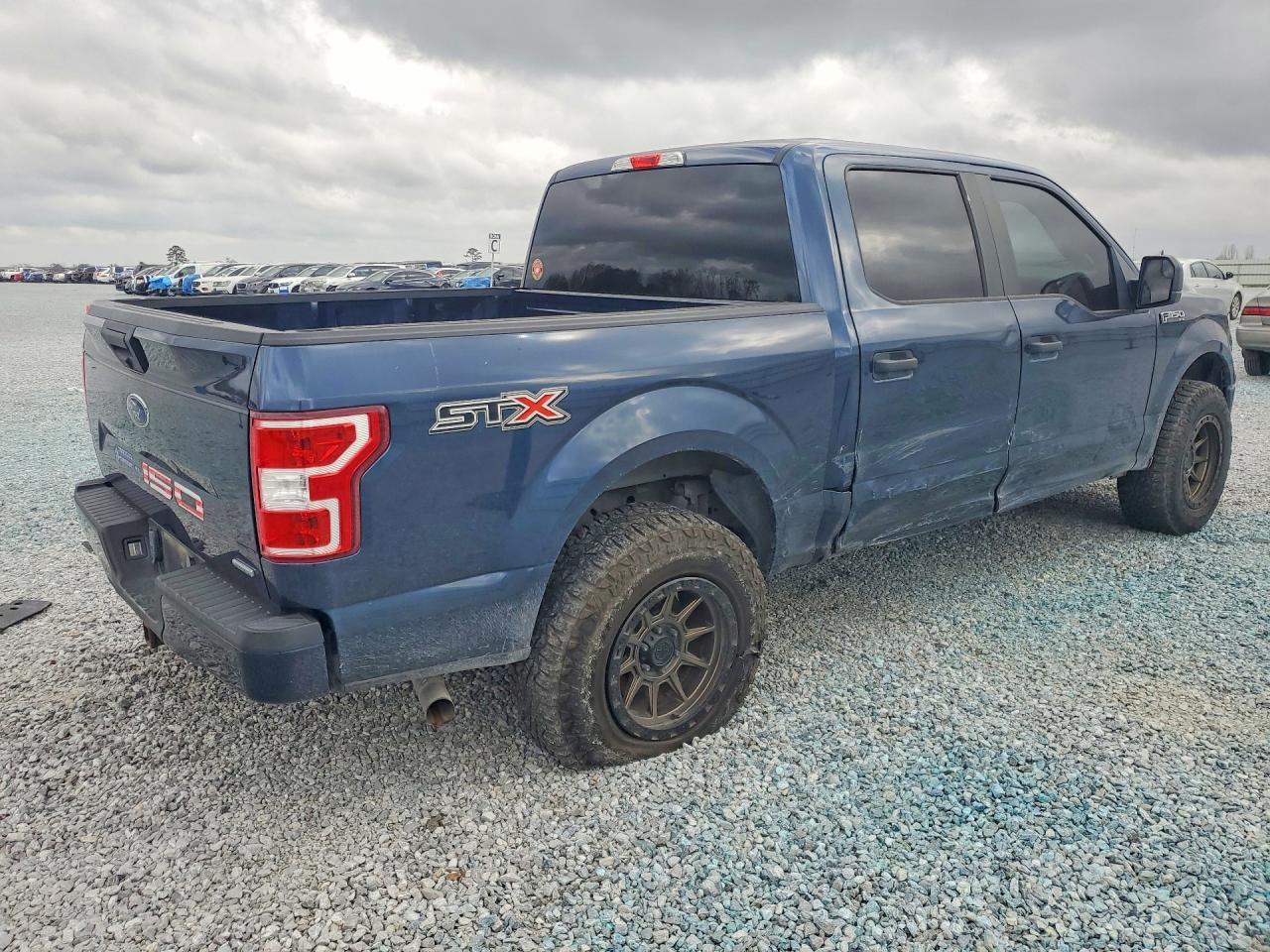 2018 Ford F150 - Фото 3