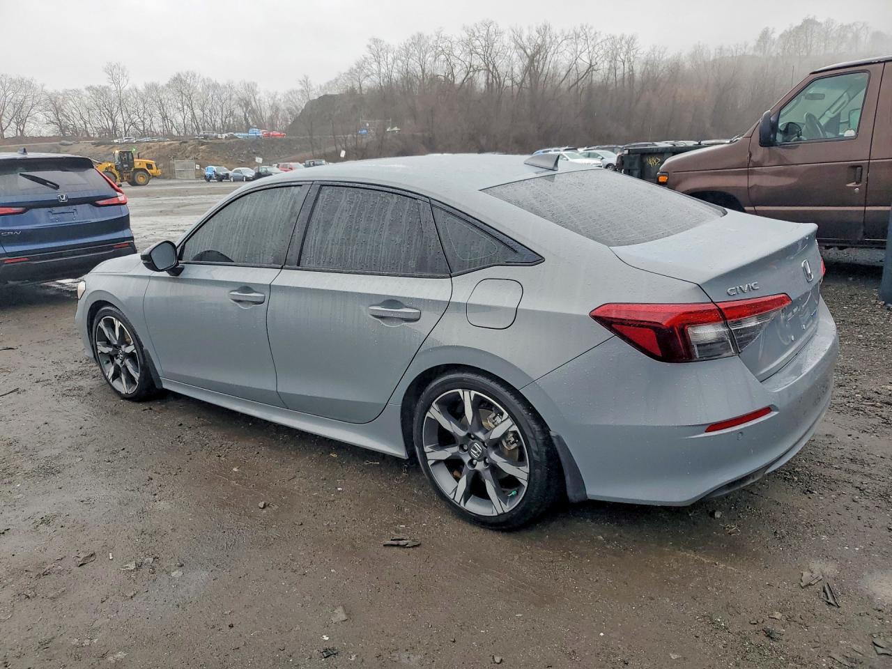2025 Honda Civic Sport Touring - Image 2