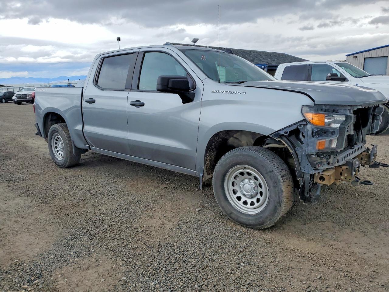 2023 Chevrolet Silverado 1500 W/T 4Wd 5.3L V8 - Image 4