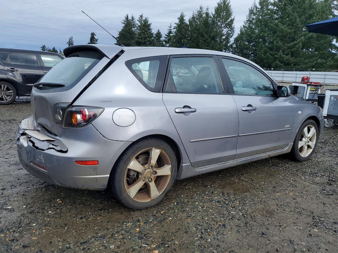 2005 Mazda 3 Hatchback - Фото 3