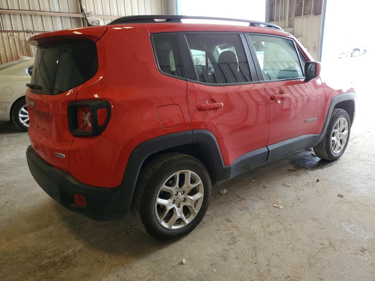 2018 Jeep Renegade Latitude - Фото 3