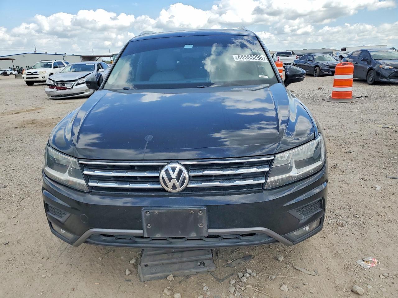 2018 Volkswagen Tiguan Se - Image 5